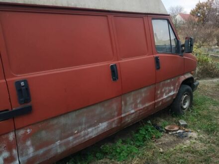 Пежо Другая 1990 у Києві на Automoto.ua Червоний Пежо Другая, об'ємом двигуна 2.5 л та пробігом 10 тис. км за 2000 $, фото 1 на Automoto.ua