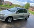 Сірий Пежо Інша, об'ємом двигуна 2 л та пробігом 200 тис. км за 650 $, фото 1 на Automoto.ua