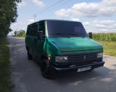 Зелений Пежо Інша, об'ємом двигуна 2 л та пробігом 355 тис. км за 1200 $, фото 1 на Automoto.ua