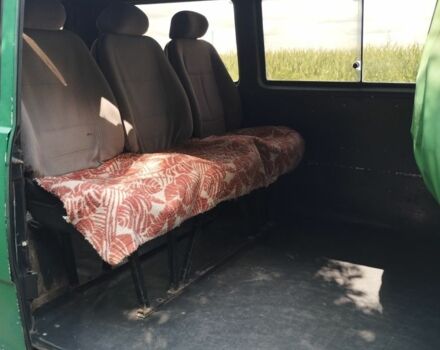 Зелений Пежо Інша, об'ємом двигуна 2 л та пробігом 355 тис. км за 1200 $, фото 5 на Automoto.ua