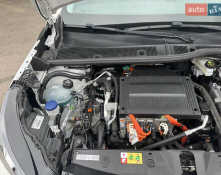 Білий Пежо e-2008, об'ємом двигуна 0 л та пробігом 142 тис. км за 16999 $, фото 48 на Automoto.ua