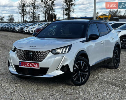 Белый Пежо e-2008, объемом двигателя 0 л и пробегом 122 тыс. км за 16850 $, фото 2 на Automoto.ua