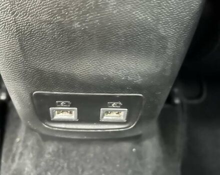 Белый Пежо e-2008, объемом двигателя 0 л и пробегом 131 тыс. км за 15750 $, фото 31 на Automoto.ua