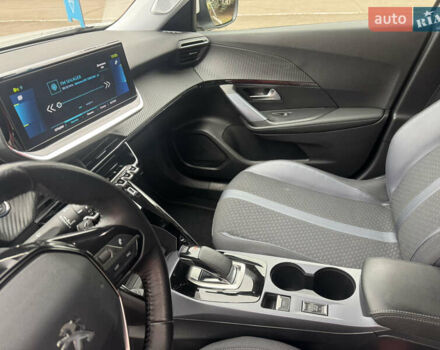 Білий Пежо e-2008, об'ємом двигуна 0 л та пробігом 142 тис. км за 16999 $, фото 14 на Automoto.ua