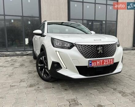 Белый Пежо e-2008, объемом двигателя 0 л и пробегом 131 тыс. км за 15750 $, фото 4 на Automoto.ua