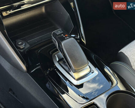 Белый Пежо e-2008, объемом двигателя 0 л и пробегом 122 тыс. км за 16850 $, фото 31 на Automoto.ua