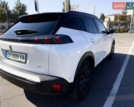 Белый Пежо e-2008, объемом двигателя 0 л и пробегом 173 тыс. км за 16500 $, фото 8 на Automoto.ua