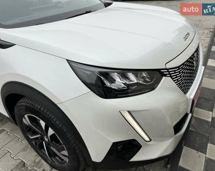 Белый Пежо e-2008, объемом двигателя 0 л и пробегом 131 тыс. км за 15750 $, фото 11 на Automoto.ua