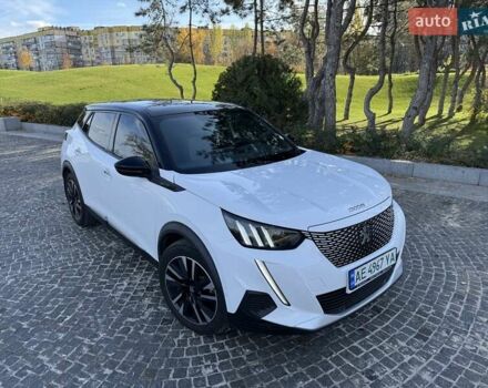 Белый Пежо e-2008, объемом двигателя 0 л и пробегом 113 тыс. км за 15500 $, фото 3 на Automoto.ua