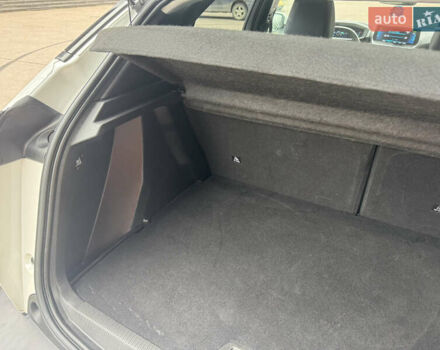 Білий Пежо e-2008, об'ємом двигуна 0 л та пробігом 142 тис. км за 16999 $, фото 36 на Automoto.ua