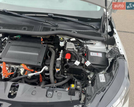 Білий Пежо e-2008, об'ємом двигуна 0 л та пробігом 142 тис. км за 16999 $, фото 49 на Automoto.ua