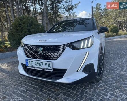 Белый Пежо e-2008, объемом двигателя 0 л и пробегом 113 тыс. км за 15500 $, фото 8 на Automoto.ua
