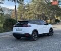 Белый Пежо e-2008, объемом двигателя 0 л и пробегом 113 тыс. км за 15500 $, фото 4 на Automoto.ua