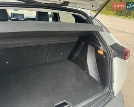 Білий Пежо e-2008, об'ємом двигуна 0 л та пробігом 142 тис. км за 16999 $, фото 35 на Automoto.ua