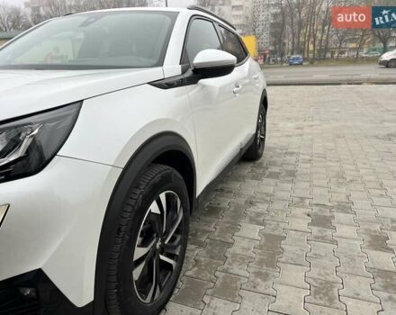 Белый Пежо e-2008, объемом двигателя 0 л и пробегом 131 тыс. км за 15750 $, фото 10 на Automoto.ua