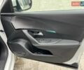 Белый Пежо e-2008, объемом двигателя 0 л и пробегом 131 тыс. км за 15750 $, фото 36 на Automoto.ua