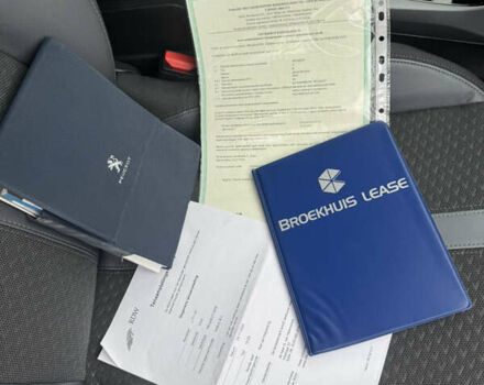 Білий Пежо e-2008, об'ємом двигуна 0 л та пробігом 142 тис. км за 16999 $, фото 46 на Automoto.ua