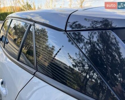 Белый Пежо e-2008, объемом двигателя 0 л и пробегом 113 тыс. км за 15500 $, фото 19 на Automoto.ua