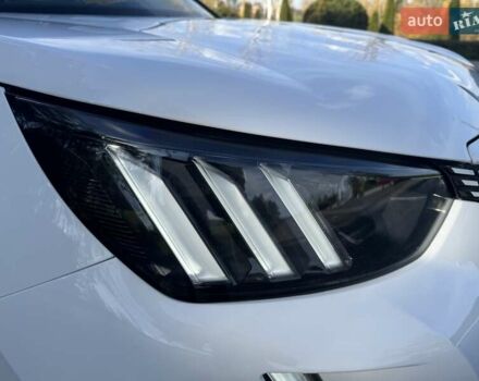 Белый Пежо e-2008, объемом двигателя 0 л и пробегом 113 тыс. км за 15500 $, фото 23 на Automoto.ua