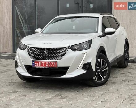 Белый Пежо e-2008, объемом двигателя 0 л и пробегом 131 тыс. км за 15750 $, фото 1 на Automoto.ua