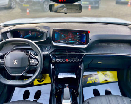 Белый Пежо e-2008, объемом двигателя 50 л и пробегом 3 тыс. км за 23500 $, фото 14 на Automoto.ua