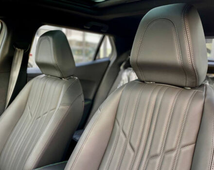 Белый Пежо e-2008, объемом двигателя 50 л и пробегом 3 тыс. км за 23500 $, фото 12 на Automoto.ua