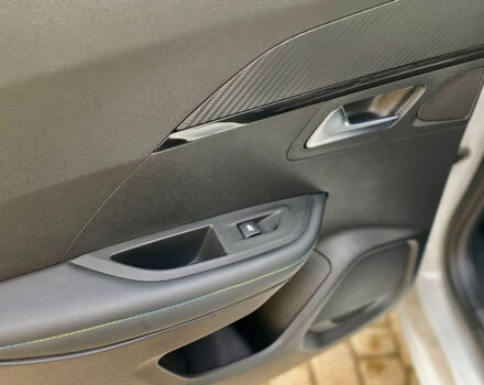 Белый Пежо e-2008, объемом двигателя 50 л и пробегом 3 тыс. км за 23500 $, фото 24 на Automoto.ua