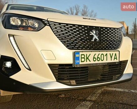 Білий Пежо e-2008, об'ємом двигуна 0 л та пробігом 114 тис. км за 16000 $, фото 48 на Automoto.ua