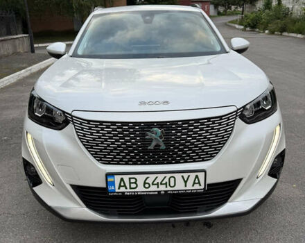 Белый Пежо e-2008, объемом двигателя 0 л и пробегом 48 тыс. км за 18999 $, фото 1 на Automoto.ua