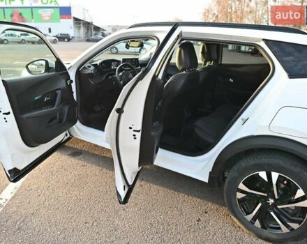 Білий Пежо e-2008, об'ємом двигуна 0 л та пробігом 114 тис. км за 16000 $, фото 54 на Automoto.ua