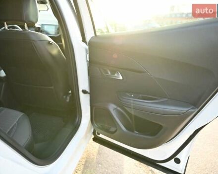 Білий Пежо e-2008, об'ємом двигуна 0 л та пробігом 114 тис. км за 16000 $, фото 41 на Automoto.ua