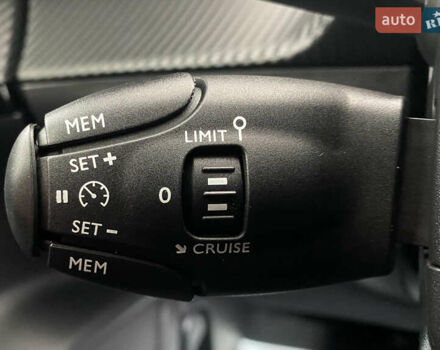 Белый Пежо e-2008, объемом двигателя 0 л и пробегом 107 тыс. км за 16650 $, фото 15 на Automoto.ua