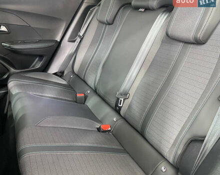 Белый Пежо e-2008, объемом двигателя 0 л и пробегом 107 тыс. км за 16650 $, фото 26 на Automoto.ua