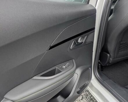 Белый Пежо e-2008, объемом двигателя 0 л и пробегом 38 тыс. км за 21300 $, фото 22 на Automoto.ua