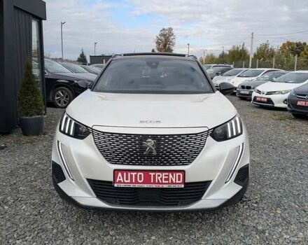 Белый Пежо e-2008, объемом двигателя 0 л и пробегом 38 тыс. км за 21300 $, фото 3 на Automoto.ua