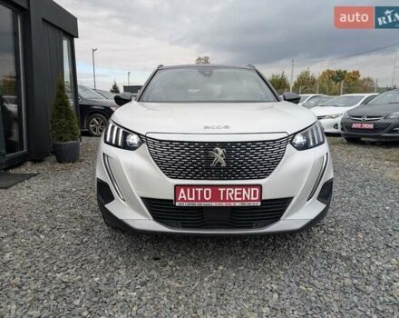 Белый Пежо e-2008, объемом двигателя 0 л и пробегом 38 тыс. км за 21300 $, фото 2 на Automoto.ua