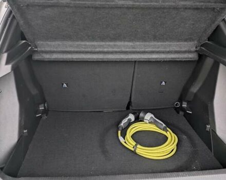 Белый Пежо e-2008, объемом двигателя 0 л и пробегом 38 тыс. км за 21300 $, фото 26 на Automoto.ua