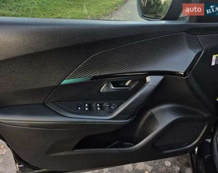 Чорний Пежо e-2008, об'ємом двигуна 0 л та пробігом 110 тис. км за 17431 $, фото 37 на Automoto.ua