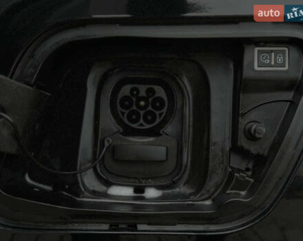 Чорний Пежо e-2008, об'ємом двигуна 0 л та пробігом 75 тис. км за 17800 $, фото 25 на Automoto.ua