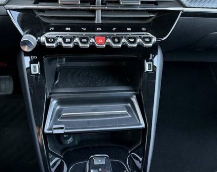 Черный Пежо e-2008, объемом двигателя 0 л и пробегом 58 тыс. км за 16699 $, фото 20 на Automoto.ua