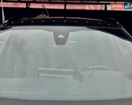 Чорний Пежо e-2008, об'ємом двигуна 0 л та пробігом 85 тис. км за 16150 $, фото 3 на Automoto.ua