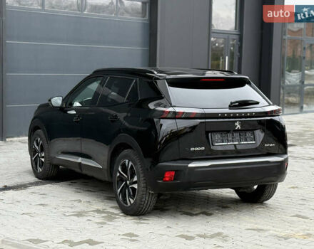 Черный Пежо e-2008, объемом двигателя 0 л и пробегом 92 тыс. км за 17200 $, фото 5 на Automoto.ua