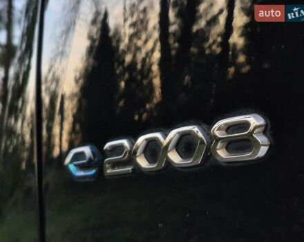 Чорний Пежо e-2008, об'ємом двигуна 0 л та пробігом 110 тис. км за 17431 $, фото 45 на Automoto.ua