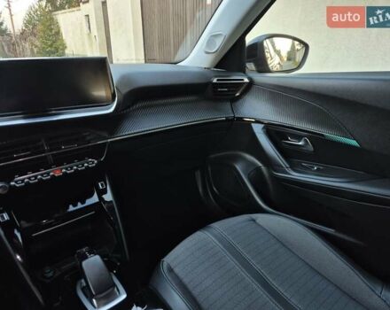 Чорний Пежо e-2008, об'ємом двигуна 0 л та пробігом 110 тис. км за 17431 $, фото 15 на Automoto.ua