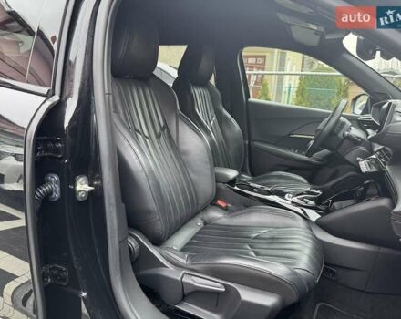 Чорний Пежо e-2008, об'ємом двигуна 0 л та пробігом 85 тис. км за 16150 $, фото 64 на Automoto.ua