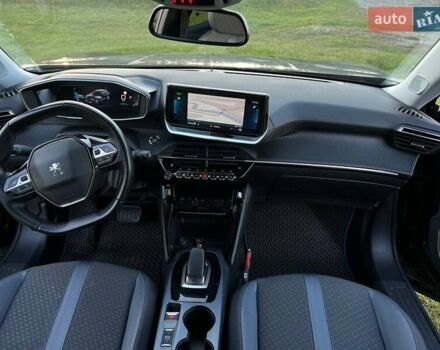 Черный Пежо e-2008, объемом двигателя 0 л и пробегом 138 тыс. км за 17200 $, фото 44 на Automoto.ua