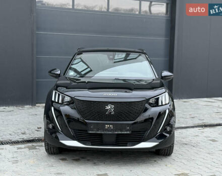 Черный Пежо e-2008, объемом двигателя 0 л и пробегом 92 тыс. км за 17200 $, фото 1 на Automoto.ua