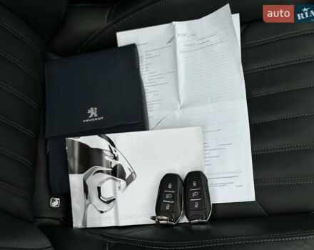 Чорний Пежо e-2008, об'ємом двигуна 0 л та пробігом 75 тис. км за 17800 $, фото 64 на Automoto.ua