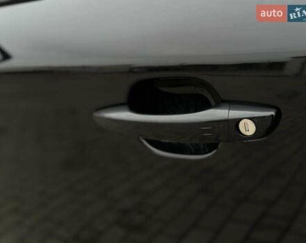 Чорний Пежо e-2008, об'ємом двигуна 0 л та пробігом 75 тис. км за 17800 $, фото 22 на Automoto.ua