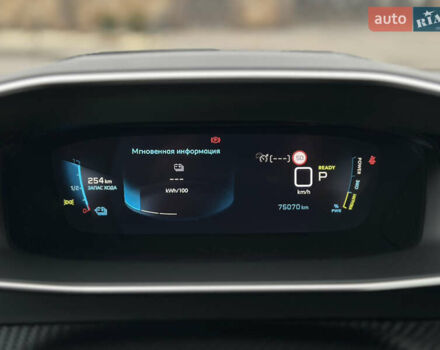 Чорний Пежо e-2008, об'ємом двигуна 0 л та пробігом 75 тис. км за 17800 $, фото 55 на Automoto.ua
